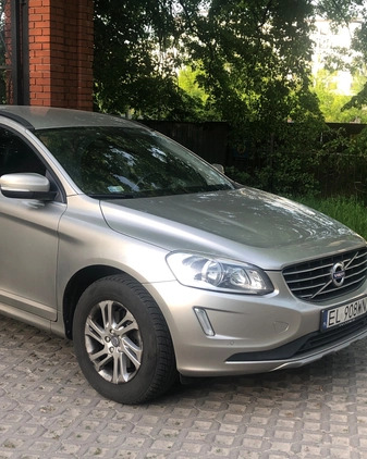 Volvo XC 60 cena 99000 przebieg: 60000, rok produkcji 2016 z Warszawa małe 137